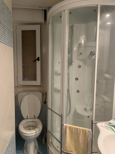 Image No.14-4 Bed Townhouse for sale