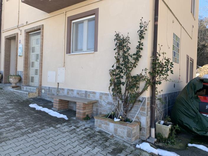 Image No.55-4 Bed Townhouse for sale