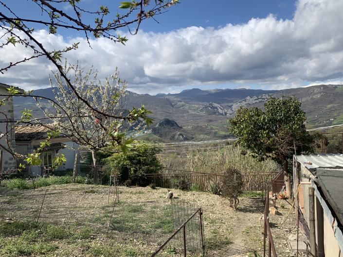 Image No.24-1 Bed Villa / Detached for sale