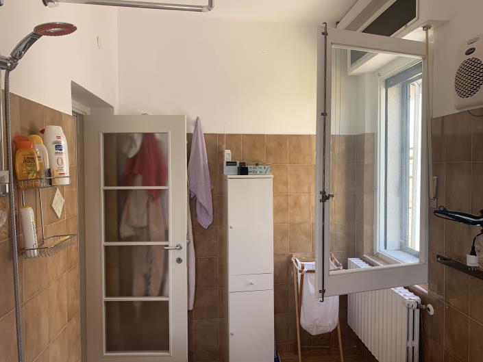 Image No.28-2 Bed Townhouse for sale