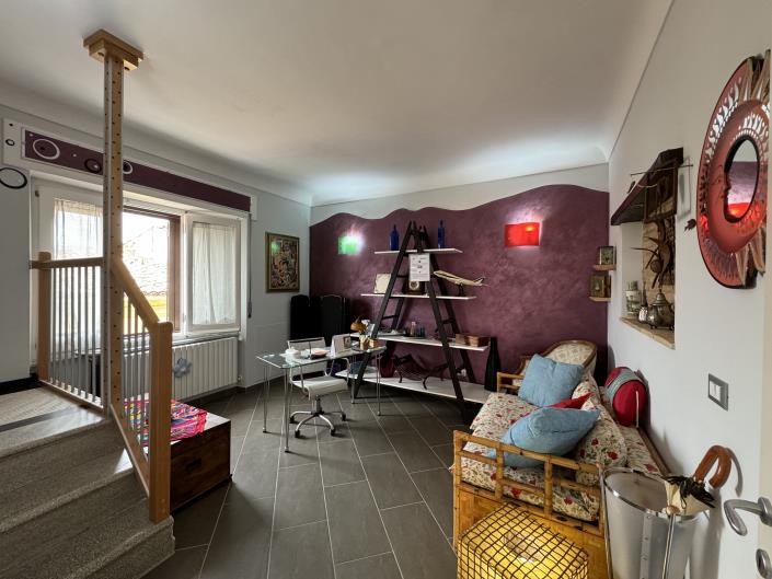 Image No.14-2 Bed Townhouse for sale