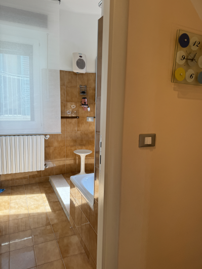 Image No.30-2 Bed Townhouse for sale