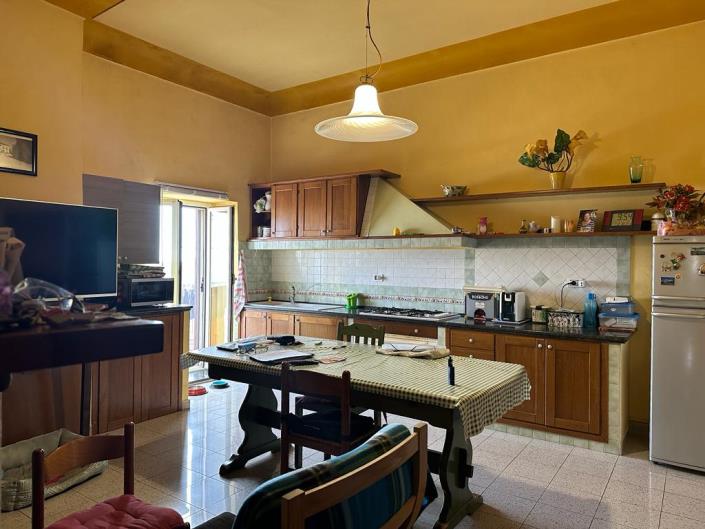 Image No.6-3 Bed Apartment for sale