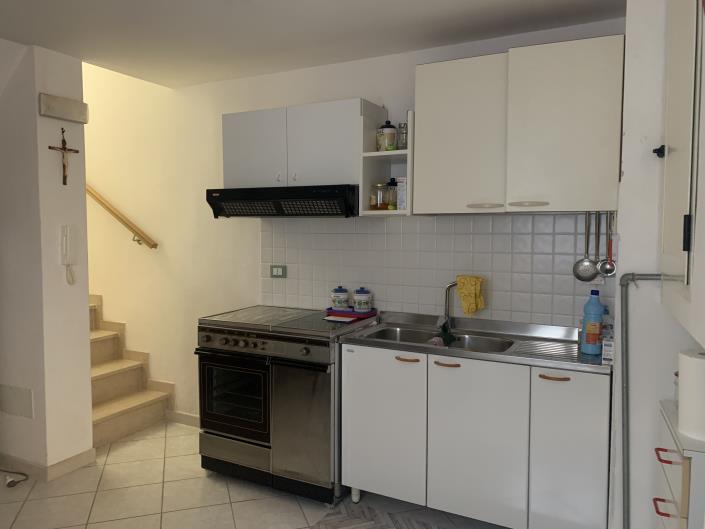 Image No.8-2 Bed Townhouse for sale