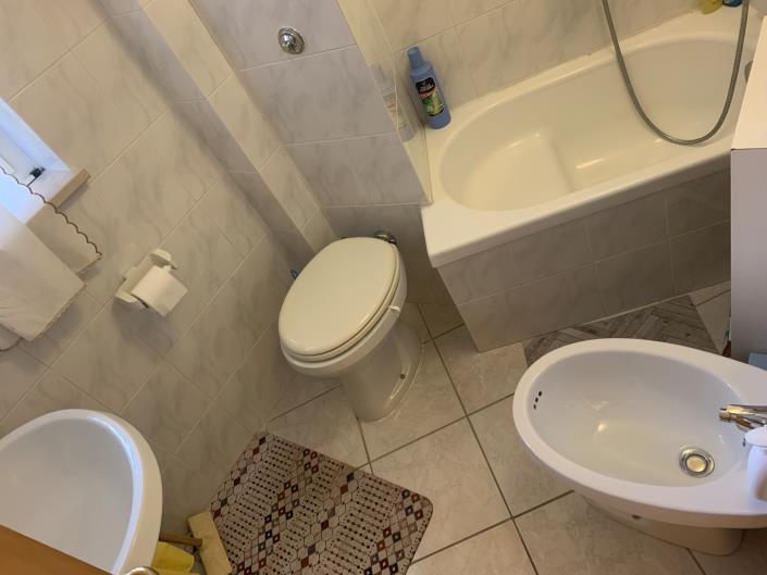 Image No.17-2 Bed Townhouse for sale