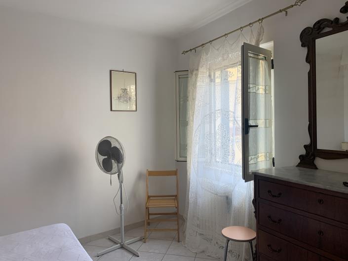 Image No.26-2 Bed Townhouse for sale