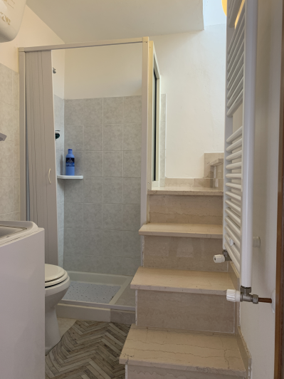 Image No.29-2 Bed Townhouse for sale