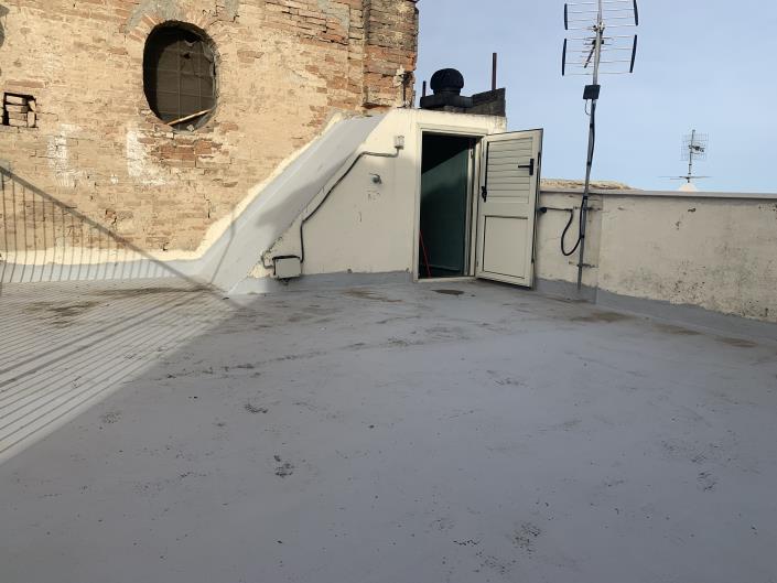 Image No.34-2 Bed Townhouse for sale