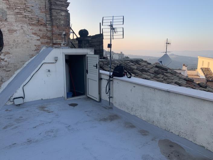 Image No.42-2 Bed Townhouse for sale