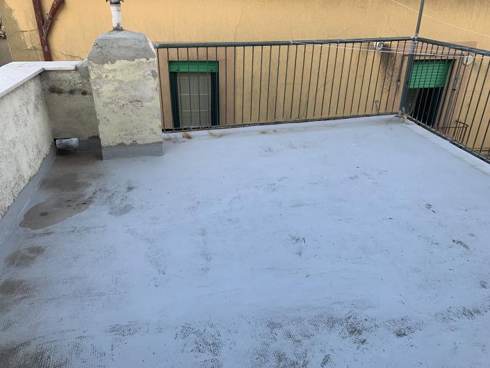 Image No.44-2 Bed Townhouse for sale