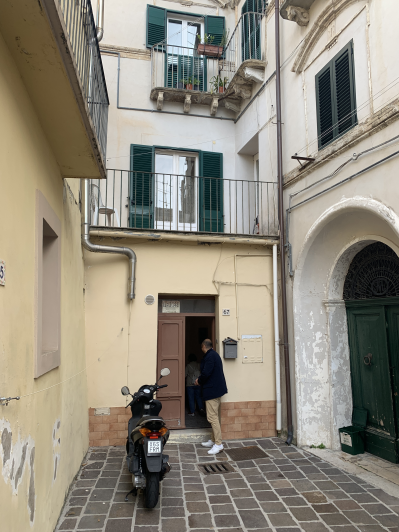 Image No.36-3 Bed Apartment for sale