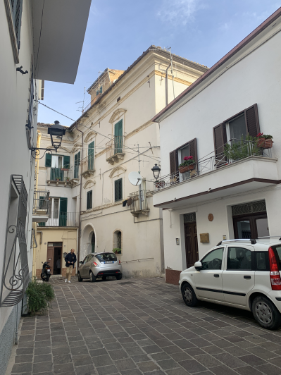 Image No.38-3 Bed Apartment for sale