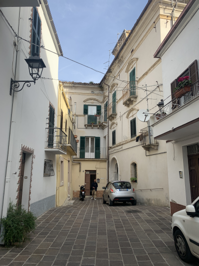 Image No.37-3 Bed Apartment for sale