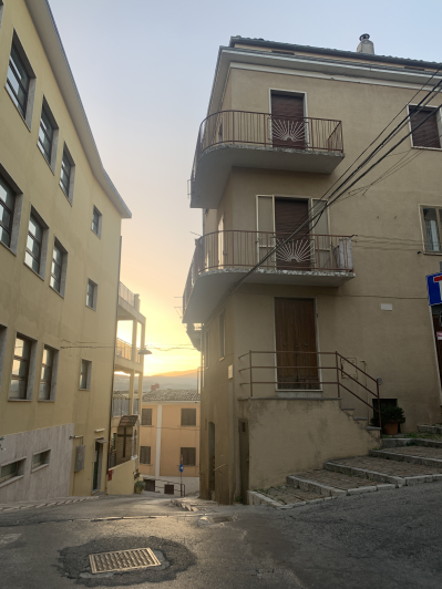 Image No.46-4 Bed Townhouse for sale