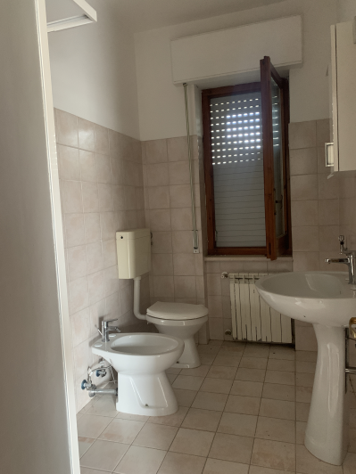 Image No.35-5 Bed Property for sale