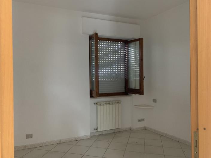 Image No.39-5 Bed Property for sale