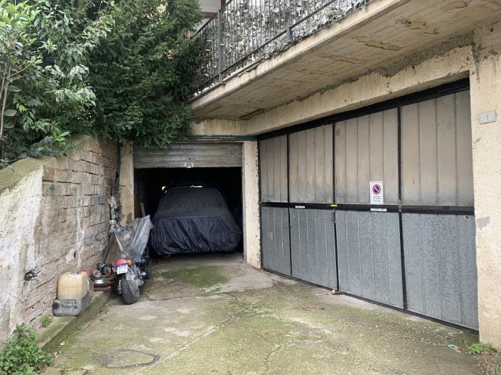 Image No.54-5 Bed Property for sale