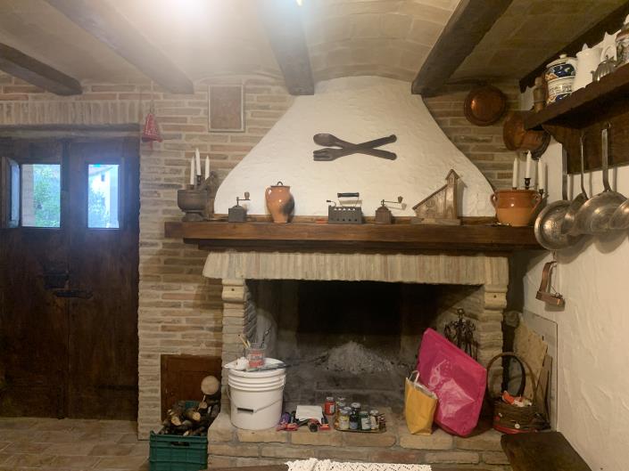 Image No.4-5 Bed Country Property for sale