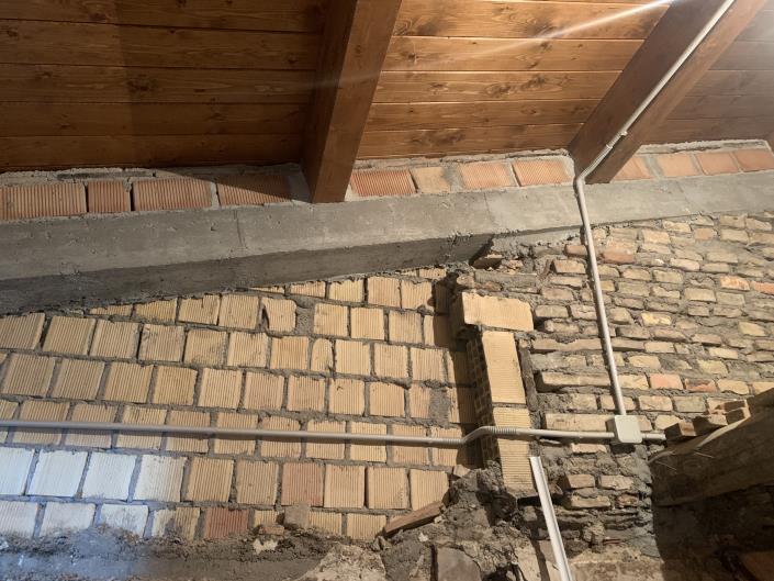 Image No.32-5 Bed Country Property for sale