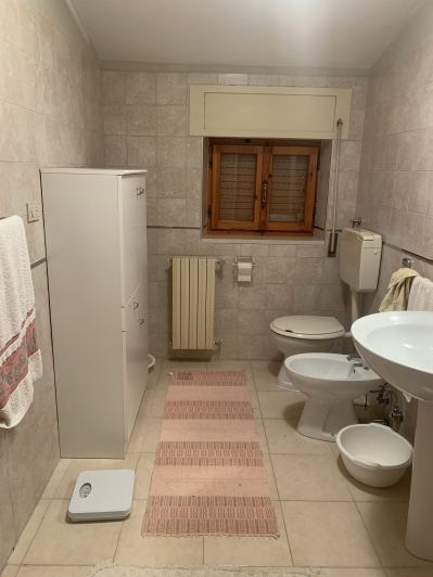 Image No.50-5 Bed Country Property for sale