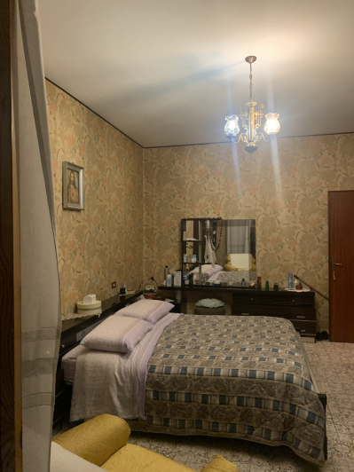 Image No.48-5 Bed Country Property for sale