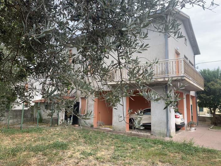 Image No.1-Villa / Détaché de 4 chambres à vendre à Paglieta