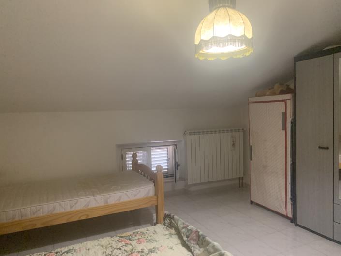 Image No.23-3 Bed Country Property for sale