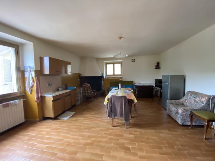 Image No.9-3 Bed Country Property for sale