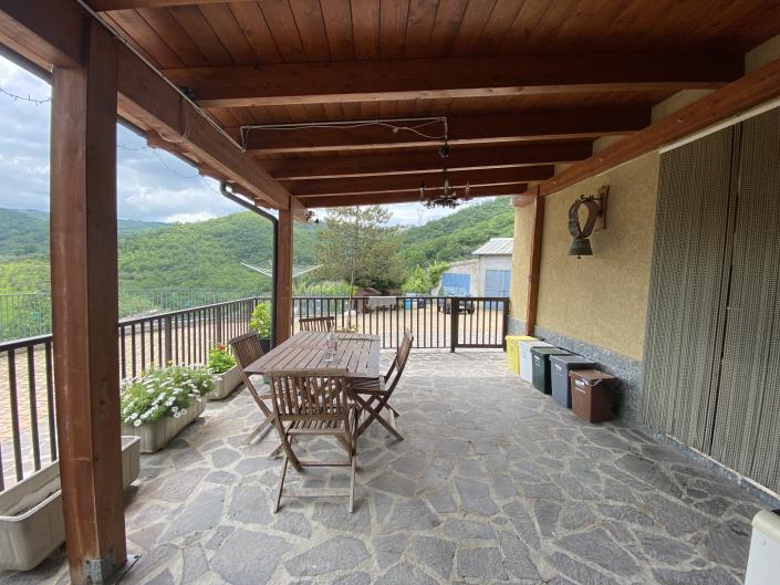 Image No.26-3 Bed Country Property for sale