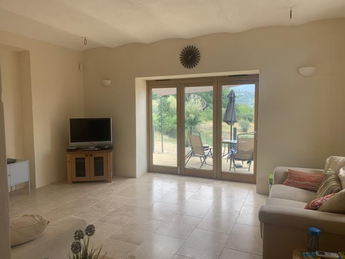 Image No.18-3 Bed Villa / Detached for sale