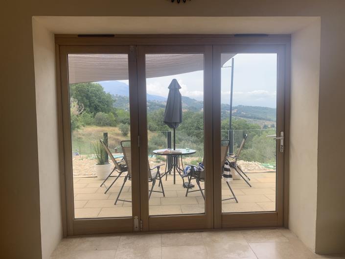 Image No.19-3 Bed Villa / Detached for sale