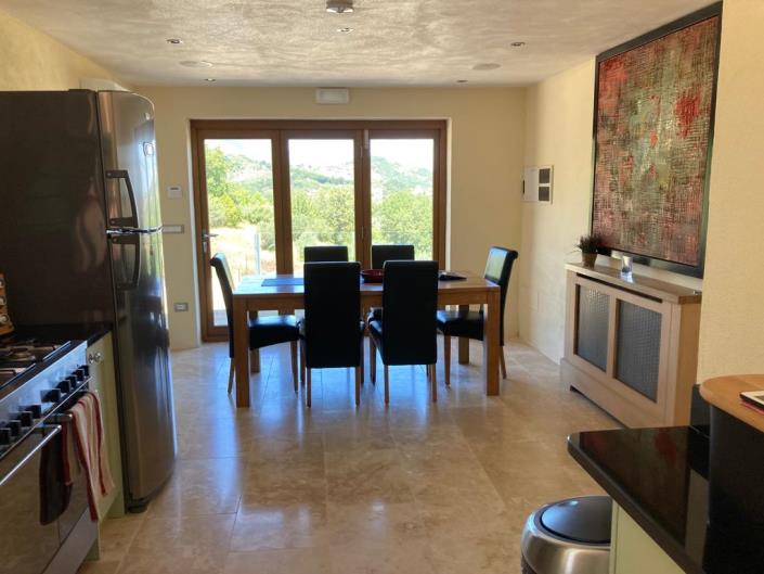 Image No.13-3 Bed Villa / Detached for sale