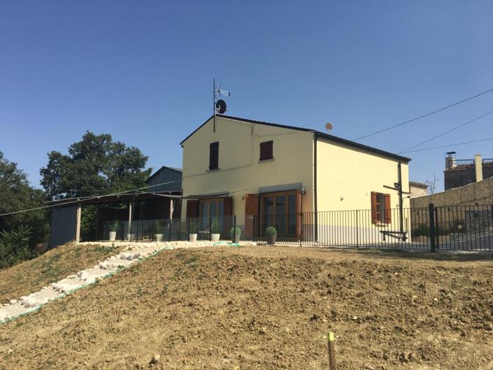 Image No.51-3 Bed Villa / Detached for sale