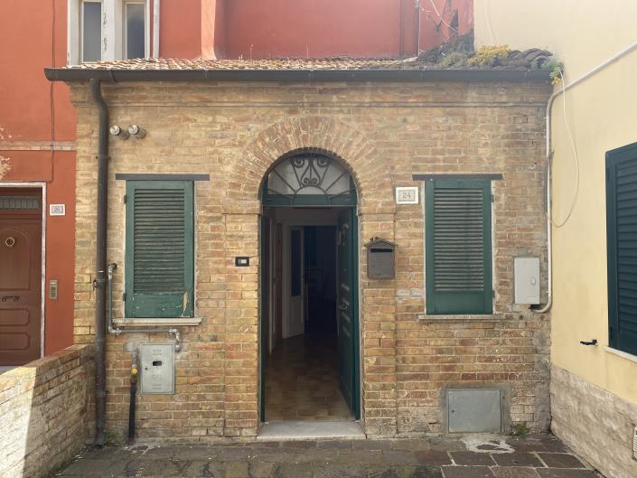Image No.1-3 Bed Apartment for sale