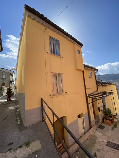 Image No.6-Maison de village de 2 chambres à vendre à Montazzoli