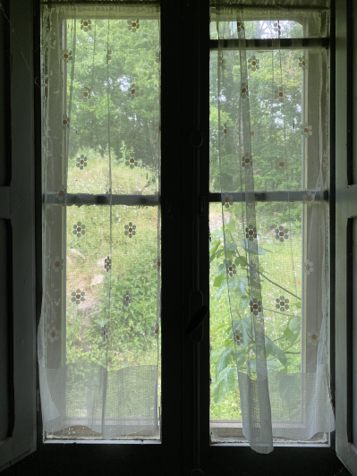 Image No.12-3 Bed Country Property for sale