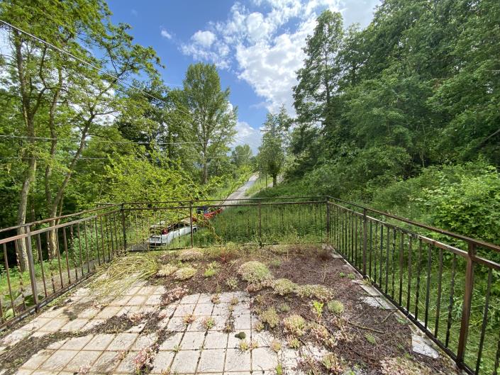 Image No.36-3 Bed Country Property for sale