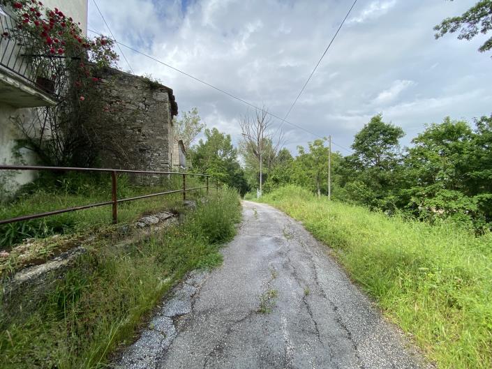 Image No.45-3 Bed Country Property for sale