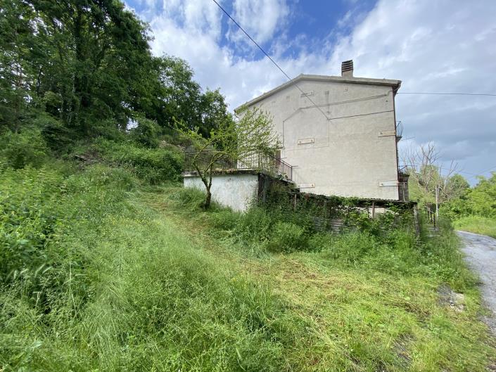 Image No.47-3 Bed Country Property for sale