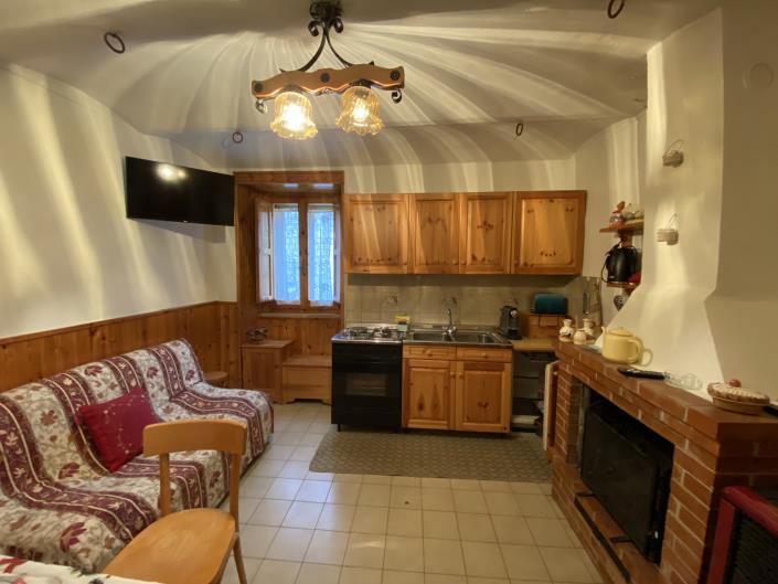 Image No.9-2 Bed Apartment for sale