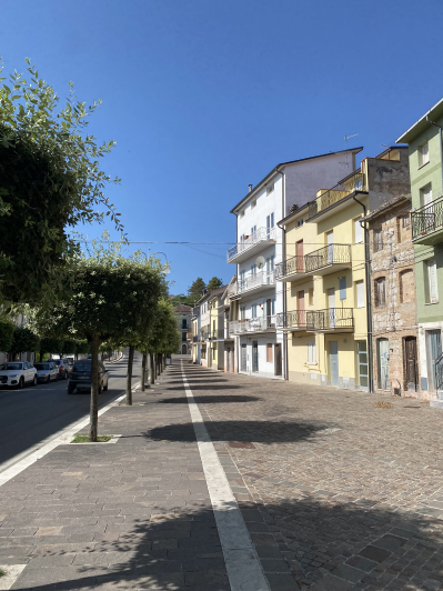Image No.1-4 Bed Townhouse for sale