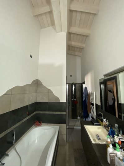 Image No.11-2 Bed House for sale