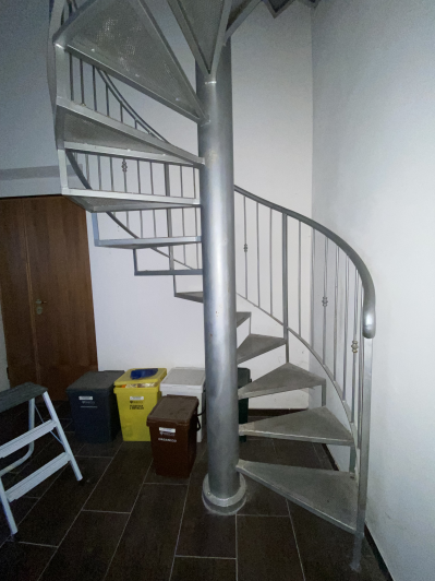 Image No.27-2 Bed House for sale