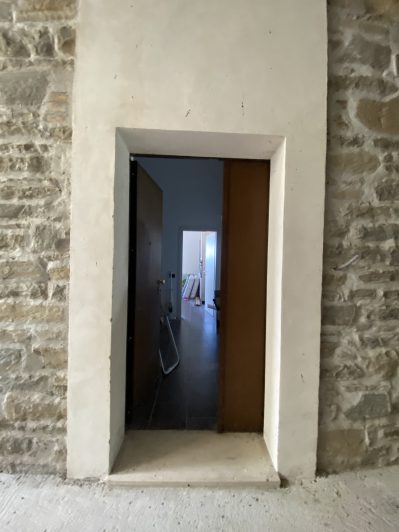 Image No.41-2 Bed House for sale