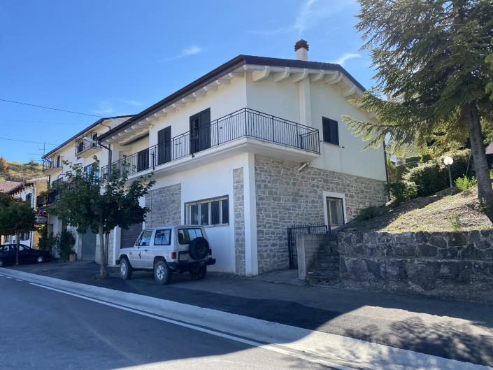 Image No.57-2 Bed House for sale