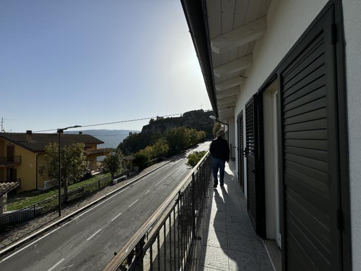 Image No.20-2 Bed House for sale