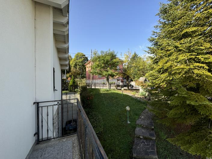 Image No.21-2 Bed House for sale