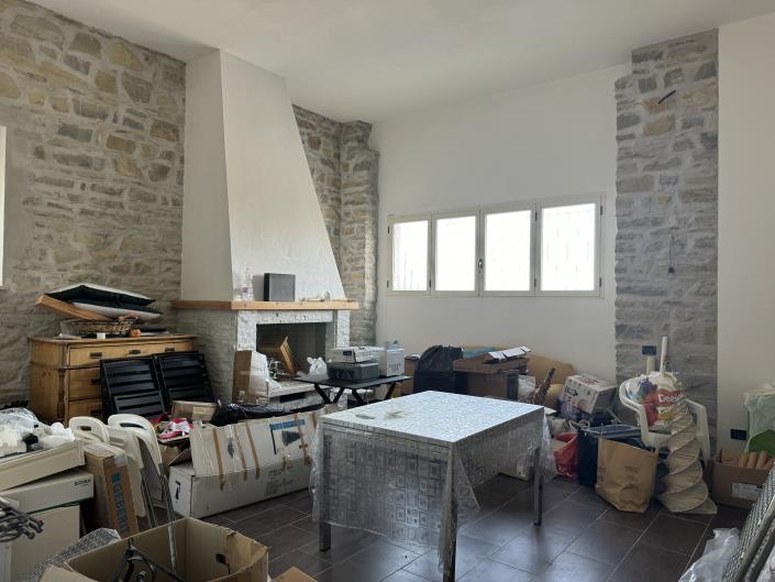 Image No.31-2 Bed House for sale