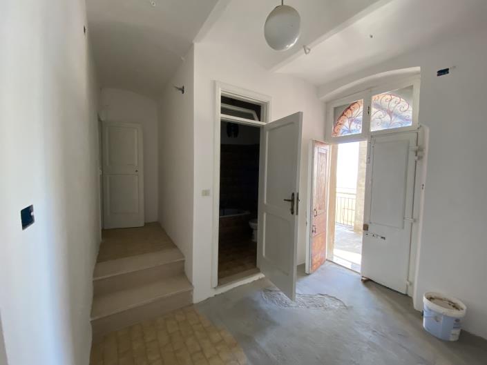 Image No.4-3 Bed Townhouse for sale