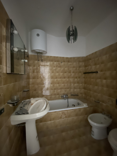 Image No.24-3 Bed Townhouse for sale